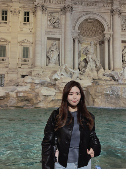 Semi Crop Leather Jacket 🧥(2 colours)