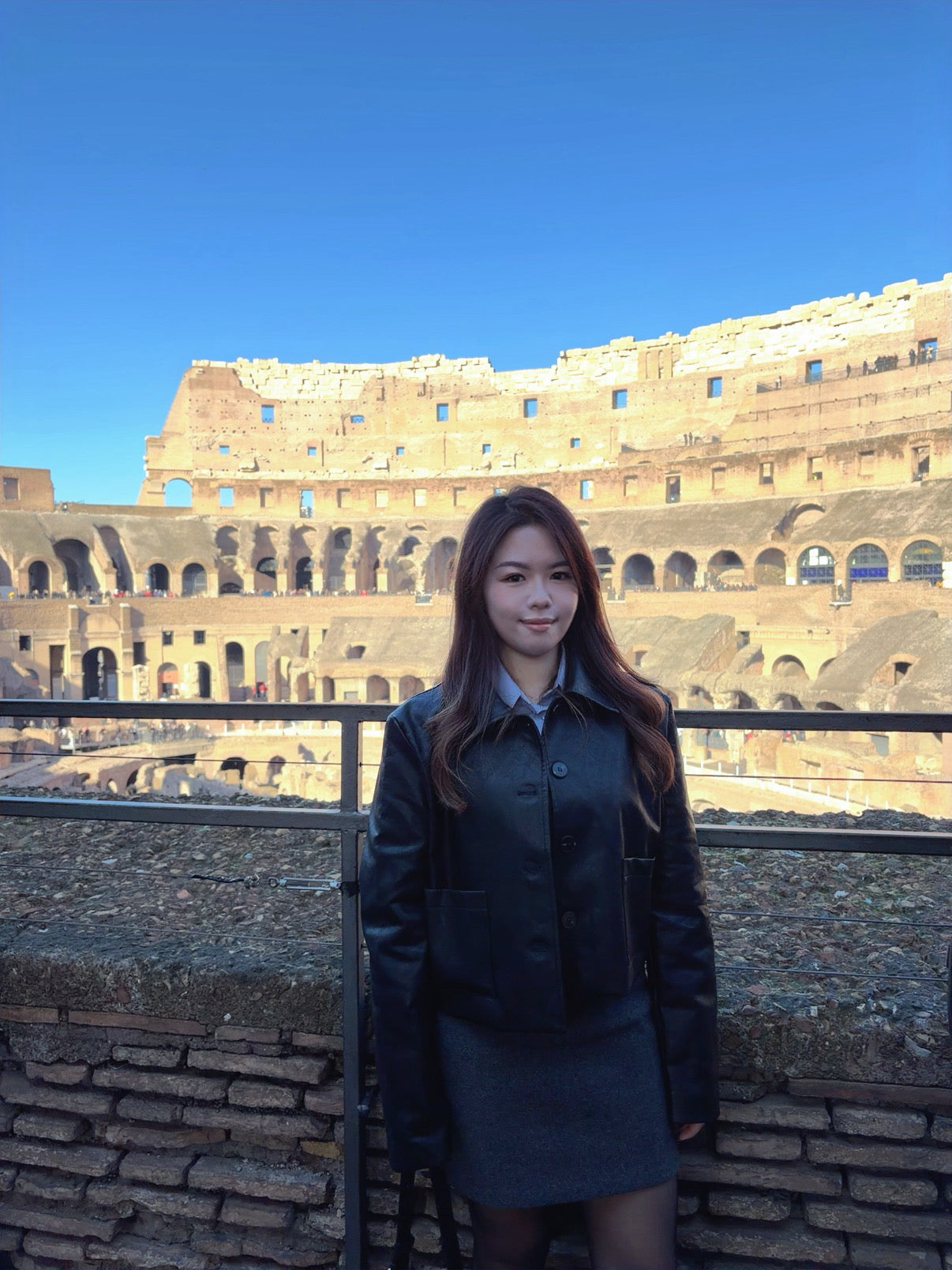 Semi Crop Leather Jacket 🧥(2 colours)