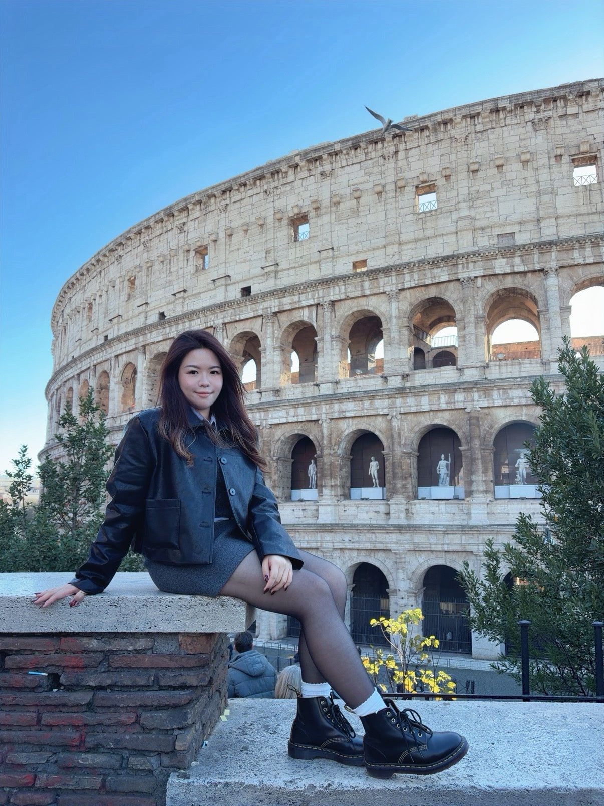 Semi Crop Leather Jacket 🧥(2 colours)